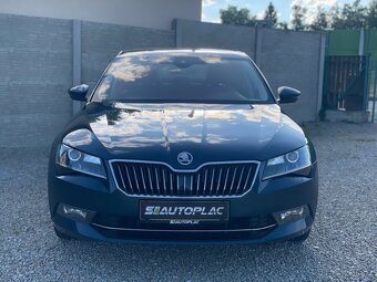 Škoda Superb 2.0 TDi 110KW Style DSG - 9