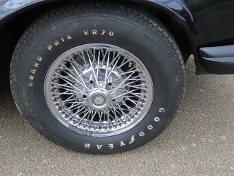 Mercedes W107/380SL - 9