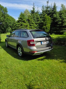 Škoda Octavia 1.8TSi Scout, DSG 4x4, Tažné, Nové v ČR - 9