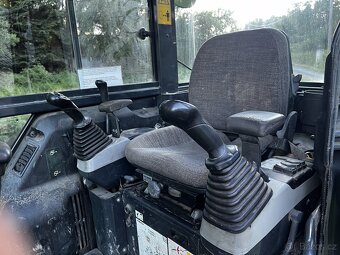 minibagr Komatsu PC35MR-3 /2014 - 9