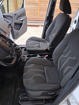 Ford Tourneo Connect 2014 - 9