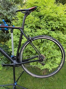 Canyon Ultimate CF SLX 9.0 ( 2019 ) - 9