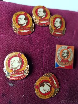 MEDAILE ODZNAKY - 9