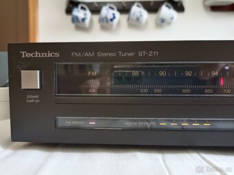 Technics ST-Z11 a M 205 - 9