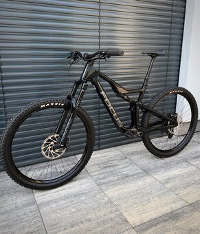 Focus JAM 8.8 NINE, vel. L - 9