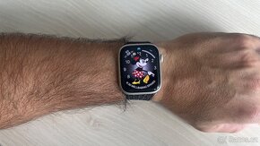 Apple Watch Series 8 - 9