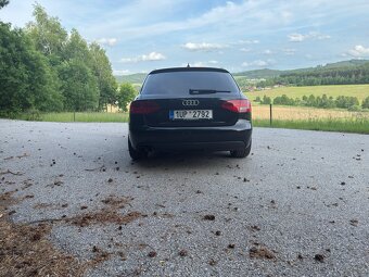 Audi A4 B8 S-LINE 2.0 tdi 125 kw 2010 - 9