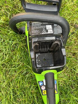 Greenworks - 9