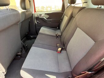 Opel meriva 1,6 - 9