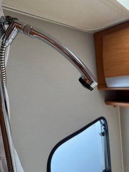 Dethleffs 450 2004 s moverem a stanem - 9