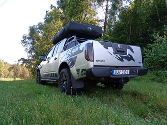 Navara D40 3,0 V6 - 9