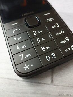 Nokia 215 4G, Dual SIM, 2024 - kontakt email - 9