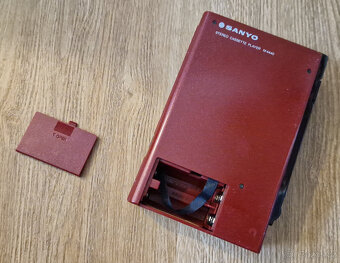 Sanyo M4440 - Prodano: 605410800 - 9