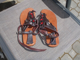 Prodám dámské kožené sandály - 9
