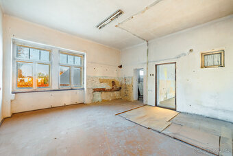 Prodej historického objektu 420 m², Velká Kraš - 9