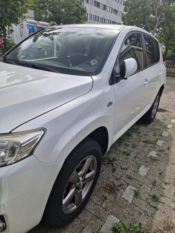 Toyota Rav4, 2.2 D-4D 4x4 (110 KW) - 9