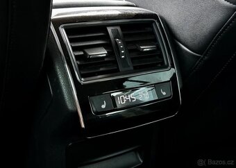 Škoda Superb automat nafta 140 kw 2015 - 9
