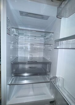 LG Lednice se samostat. mrazákem - 9