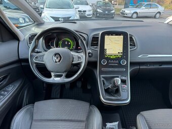 Renault Grand Scenic  IV dCi 130 Intens rok 03/2017 - 9