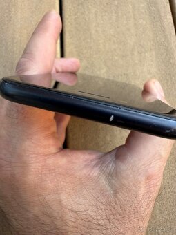 Apple iPhone SE 2020 -64gb - 9