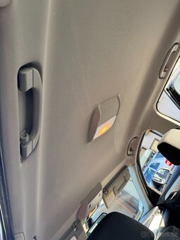 BMW X1 2.0d 135kw TOP - 9