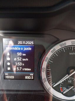Škoda Karoq Ambition 2,0 TDI 4x4 DSG - 9