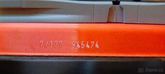 Lyže + hůlky + boty + přilba - 9