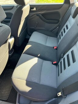 Ford Focus 1.6 74kW - 9