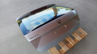 Škoda Rapid – Dveře kufru Stříbrná LA7W - 9