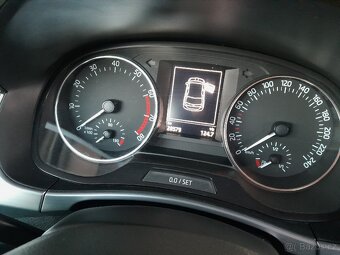 Škoda Fabia 3 1.0 MPI 55kw rok 2015 - 9