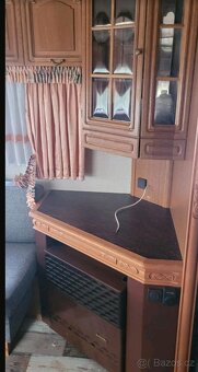 Prodám obrovský 9m xxxl hobby lux.1 MAJITEL - 9