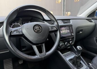 Škoda Octavia manuál benzín 110 kw 2018 - 9