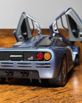 LCD Models - McLaren F1, Ice Blue, 1:18 - 9