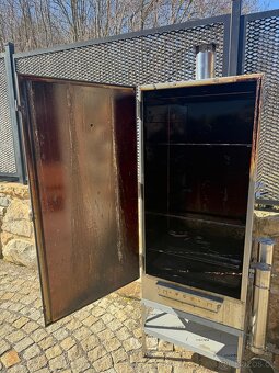 Udírna Smokemeister 200 - 9