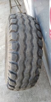 Pneu 12.5/18 - 9