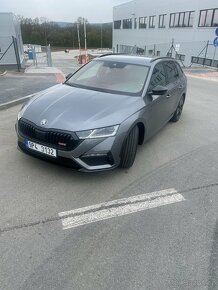 Škoda Octavia combi  RS Na splátky bez prověřování . - 9