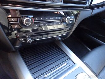BMW X5 M50d X DRIVE r.v.2016 (280 kw) Koup.ČR (DPH) - 9