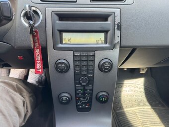 Volvo S40 - 9