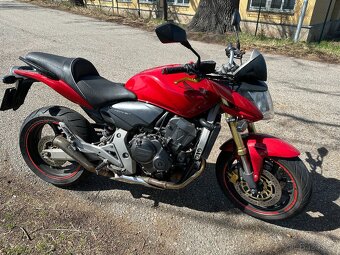 Honda Hornet 600 - 9
