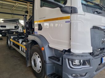 NOVÝ MAN TGM 18.290 RUKA HIAB + NOSIČ KONTEJNERU 10T - 9