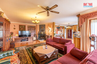 Prodej rodinného domu, 378 m², Louny, ul. Dalimilova - 9