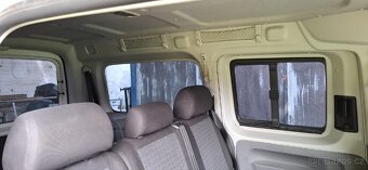Caddy maxi 7 míst - 9