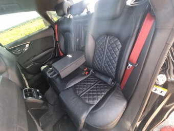 AUDI RS ŠPORTOVÉ SEDAČKY A6 A7 C7 4G - 9