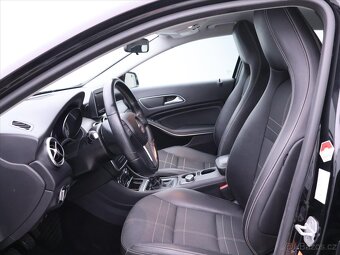 Mercedes-Benz GLA 2,1 GLA 200 d Urban (2014) - 9