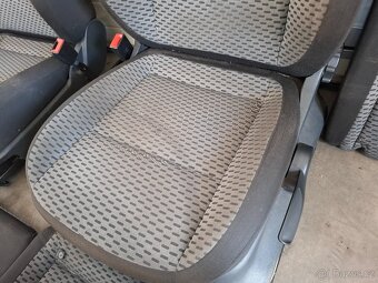 Prodám interiér - sedačky na ŠKODA FABIA 2 - 9