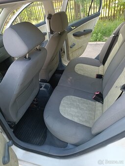 prodám Škoda Fabia I., r.v. 2000… - 9