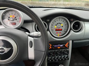 Mini Cooper 1.6 85 kW PANORAMA STŘECHA - 9