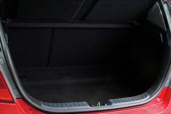 Hyundai i30 1.4i 16v 80kW - 9