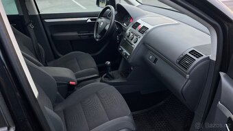 Touran 2.0tdi 125kw AdaptBiXenony Webasto Parktronik Zaves - 9