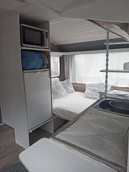 Karavan - 9